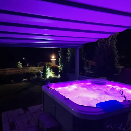 Mare Monte * أسبروبالتا