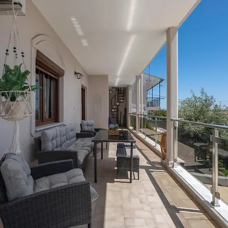 Mare Monte فيلة أسبروبالتا